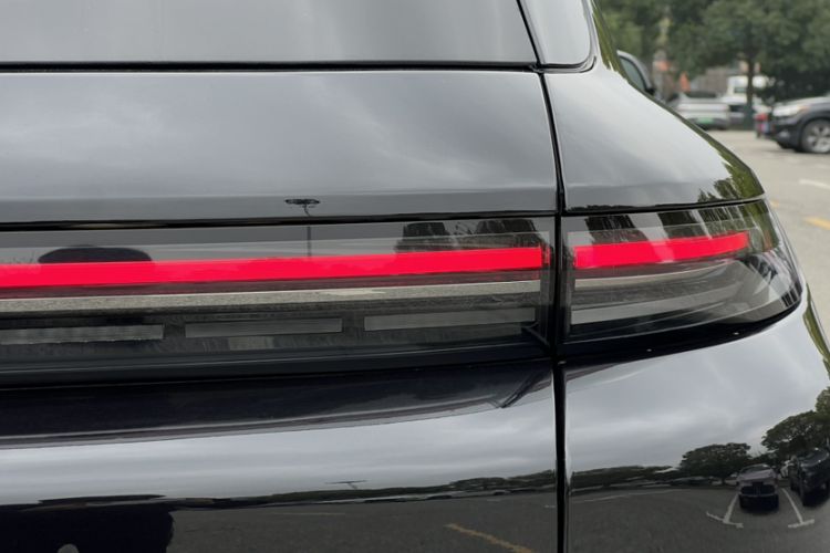 Used Li Auto L8 2023 Pro Model