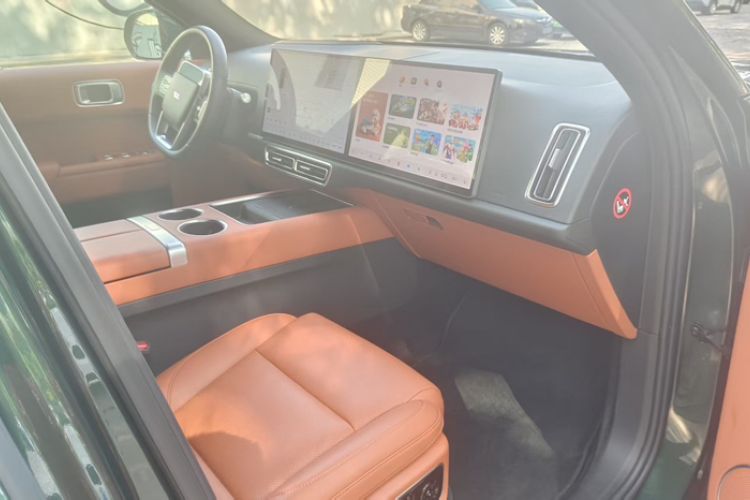 Used Li Auto L7 2023 Pro Model
