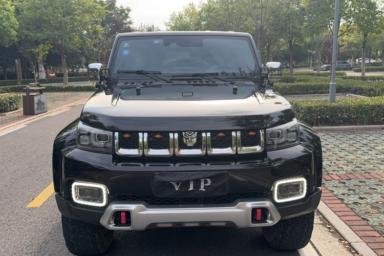 Used Beijing Auto BJ40 2019 PLUS 2.3T Automatic Four-Wheel Drive Premium Edition China VI
