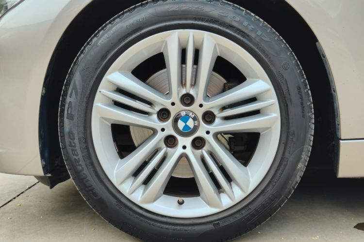 Used BMW 3 Series 2016 320Li Fashion Model
