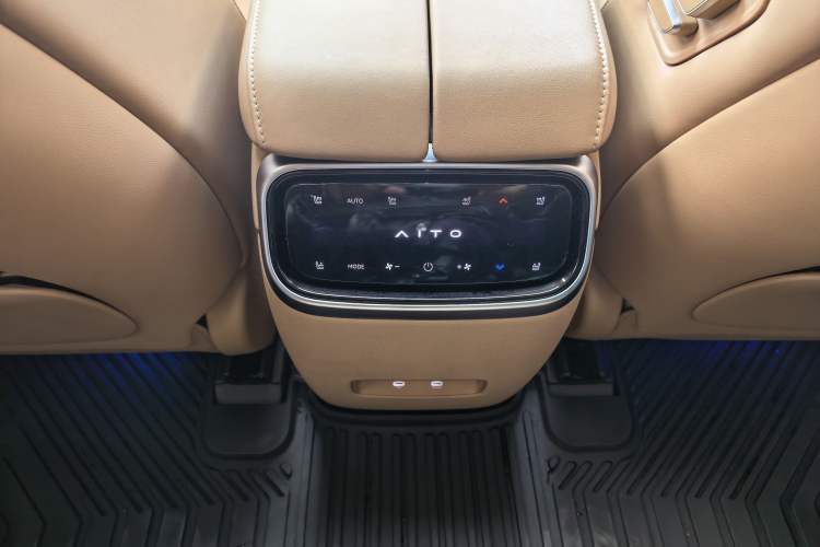 Used Hima AITO M7 2024 1.5T Intelligent Drive Rear-Drive Ultra Version 5 Seats
