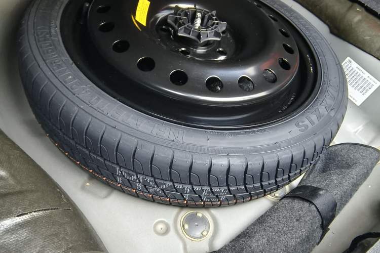 Used Buick LaCrosse 2013 2.4L SIDI Elite Comfort Version
