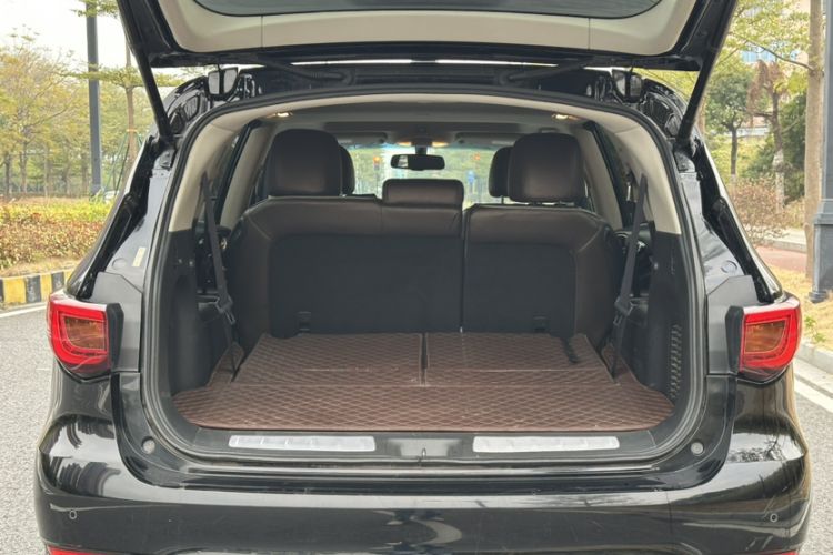 Used Infiniti QX60 2016 2.5 S/C Hybrid Two-Wheel-Drive Excellence Edition China V Standard