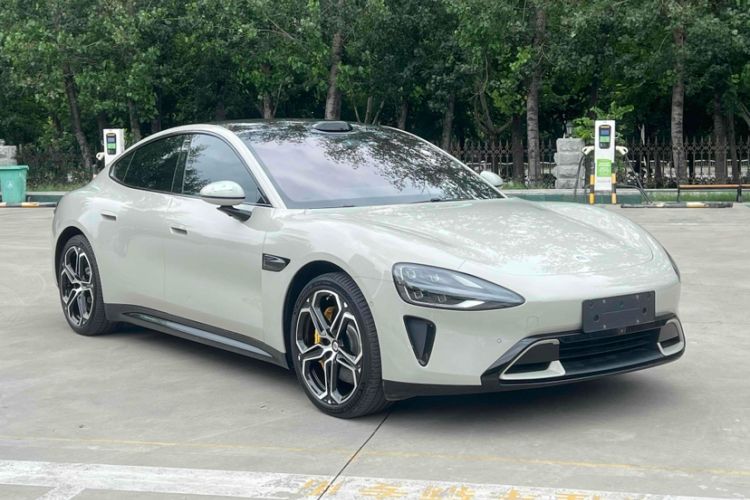 Used  SU7 2024 Rear-Drive Ultra-Long Range Advanced Pro-Level Intelligent Driving Version
