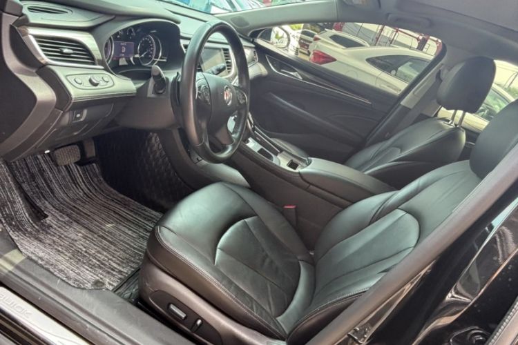 Used Buick LaCrosse 2021 552T Luxury Version
