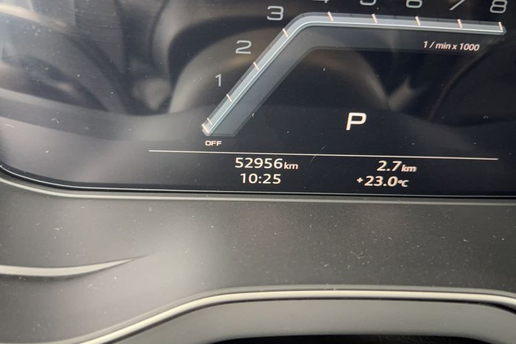 Used Audi Q5L 2022 40T Fashionable and Dynamic Model
