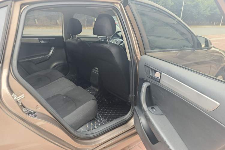 Used Brilliance H530 2017 1.6L Manual Comfort Model
