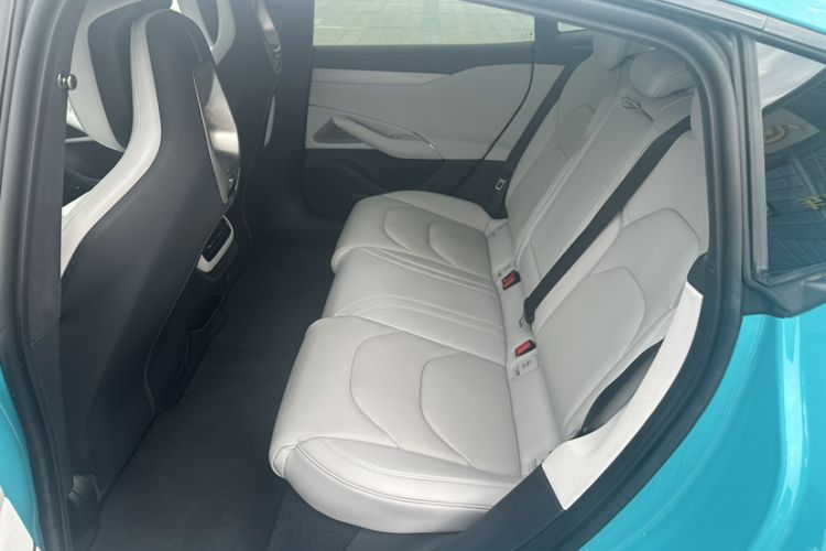 Used  SU7 2024 Four-Wheel Drive Ultra-Long Range Advanced Intelligent Driving Max Edition