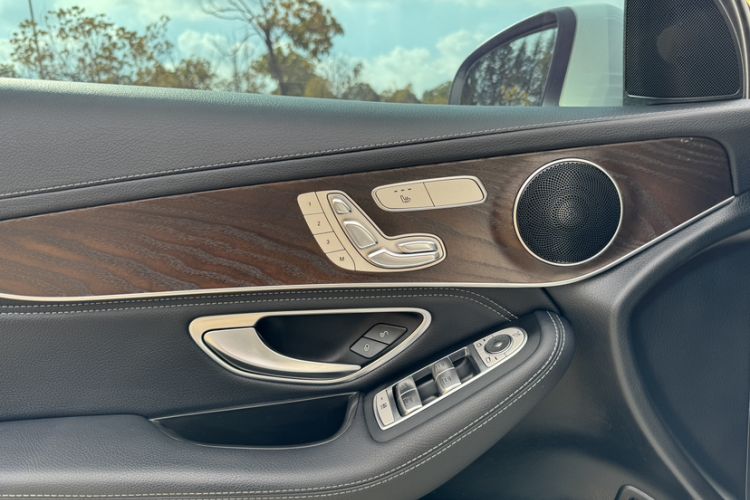 Used Mercedes-Benz GLC 2017 GLC 300 4MATIC Sport Edition
