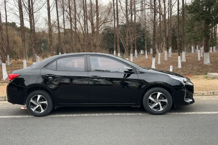 Used Toyota Levin 2017 Revised 185T CVT Elite Edition China V Standard