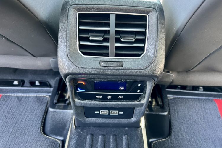 Used Volkswagen Tayron 2023 330TSI Two-Wheel-Drive R-Line High-Energy Version
