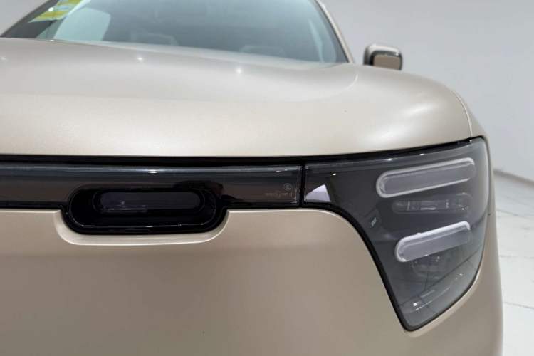 Used  #5 2024 Long-Range Journey Luxury Edition