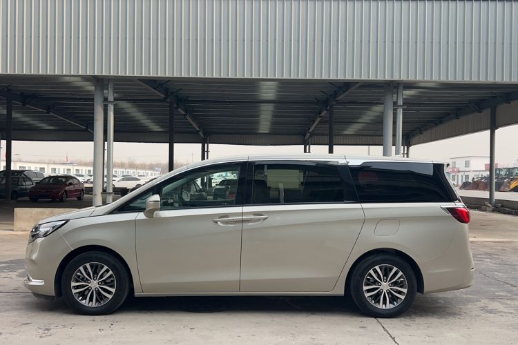 Used Buick GL8 2022 ES Landtrek 653T Comfort Edition
