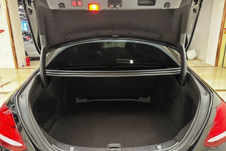 Used Mercedes-Benz E-Class 2019 E 300 L Stylish Model
