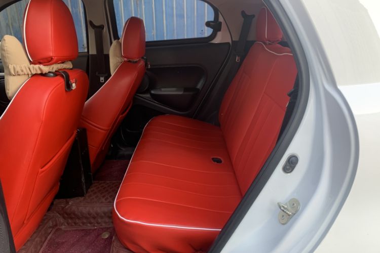 Used ORA Black Cat 2021 301 km Basic Version
