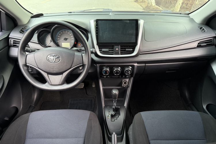 Used Toyota YARiS L 2019 1.5E CVT Dynamic Edition China VI compliant