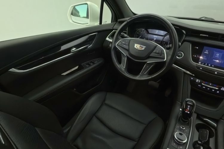 Used Cadillac XT5 2021 28T Luxury Version