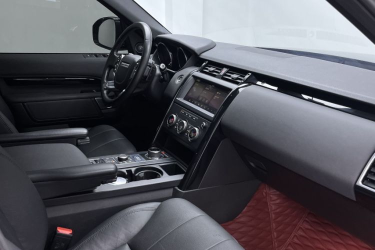 Used Land Rover Discovery 2019 3.0 SC V6 SE
