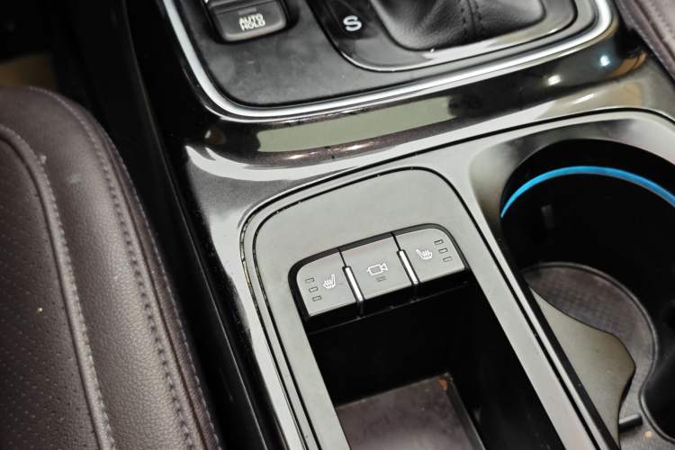 Used GAC Trumpchi GS4 2018 235T Automatic Two-Wheel-Drive Supreme Edition
