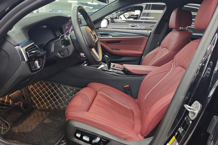 Used BMW 5 Series New Energy 2021 Restyled 535Le Pioneer Edition M Sport Package
