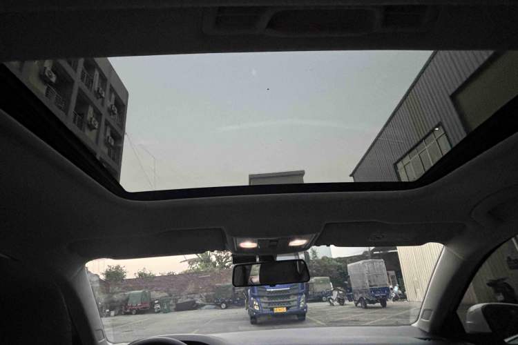 Used Volkswagen Lavida 2022 1.5L Automatic Comfort Edition
