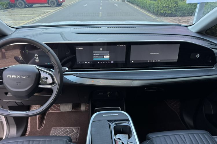 Used SAIC MAXUS G90 2022 2.0T Galaxy Seven-Seater Version
