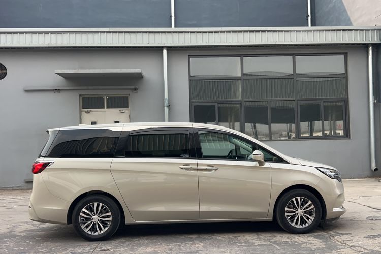 Used Buick GL8 2022 ES Landtrek 653T Comfort Edition
