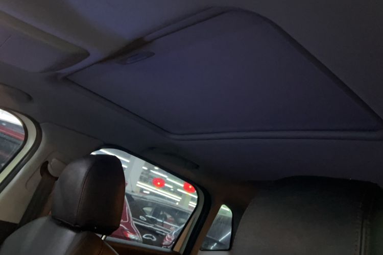 Used Peugeot 3008 2015 2.0L Automatic Classic Edition