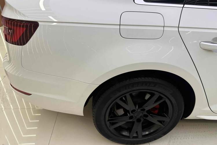 Used Audi A4L 2018 30th Anniversary Edition 40 TFSI Trendy Model
