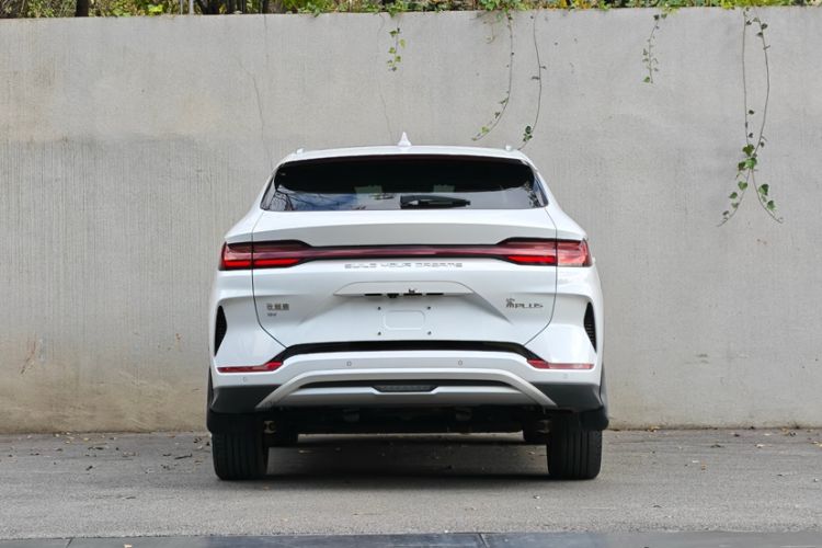 Used BYD Song PLUS New Energy 2023 Champion Edition EV 520KM Flagship Model
