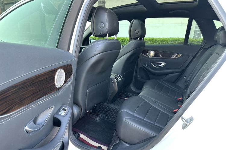 Used Mercedes-Benz GLC 2017 GLC 260 4MATIC Dynamic Edition
