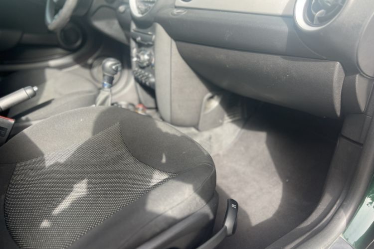 Used  Clubman 2011 1.6L ONE
