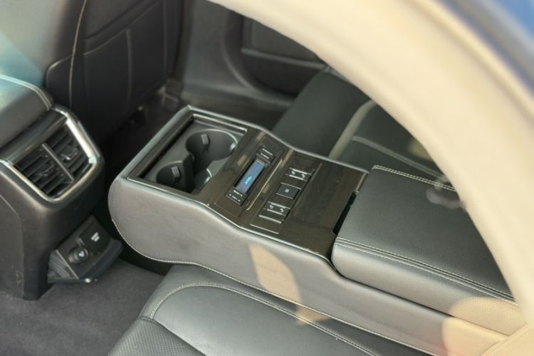 Used Ford Taurus 2017 EcoBoost 245 Luxury Model