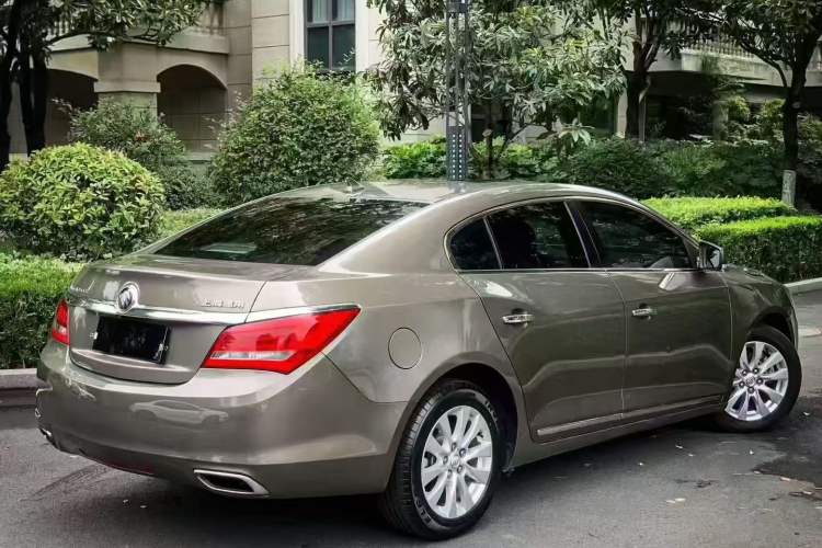 Used Buick LaCrosse 2013 2.4L SIDI Elite Comfort Version
