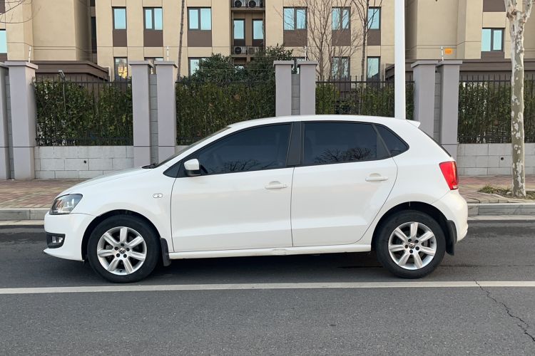 Used Volkswagen Polo 2013 1.6L Automatic Comfort Edition
