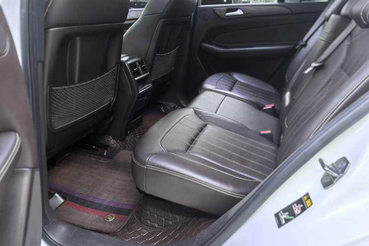 Used Mercedes-Benz GLE 2018 GLE 320 4MATIC Dynamic Edition Collector's Edition
