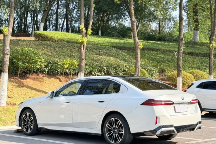 Used BMW 5 Series 2024 530Li Leading Model M Sport Package
