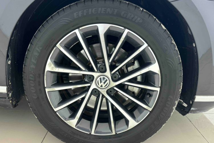 Used Volkswagen Magotan 2020 330TSI DSG Luxury Edition
