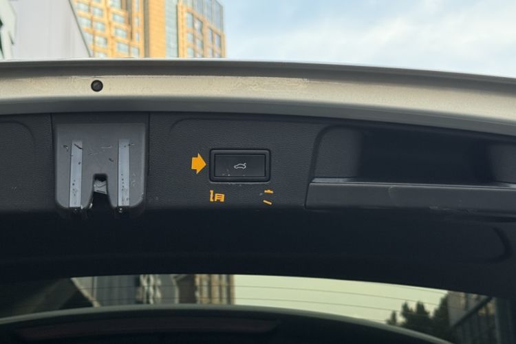 Used Volkswagen Teramont 2021 330TSI Two-Wheel-Drive Prestige Luxury Edition
