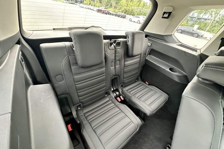 Used Volkswagen Touran 2021 Volkswagen Touran L 280TSI DSG Style Edition 7 Seats