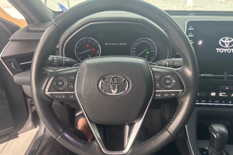 Used Toyota Avalon 2019 2.5L Touring Premium Version China VI Standard