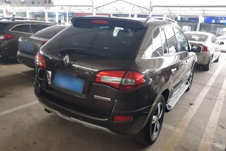 Used Renault Koleos 2015 2.5L Two-Wheel Drive Comfort Edition
