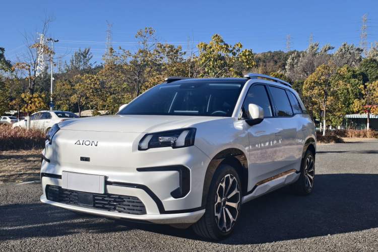 Used AION V 2024 Aion Tyrannosaurus 650 Smart Premium Edition