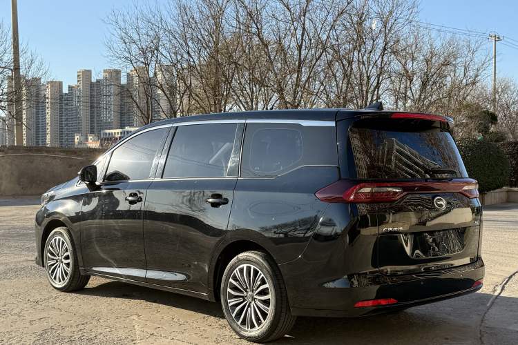 Used GAC Trumpchi M6 2021 270T DCT Luxury Edition (7-seater)