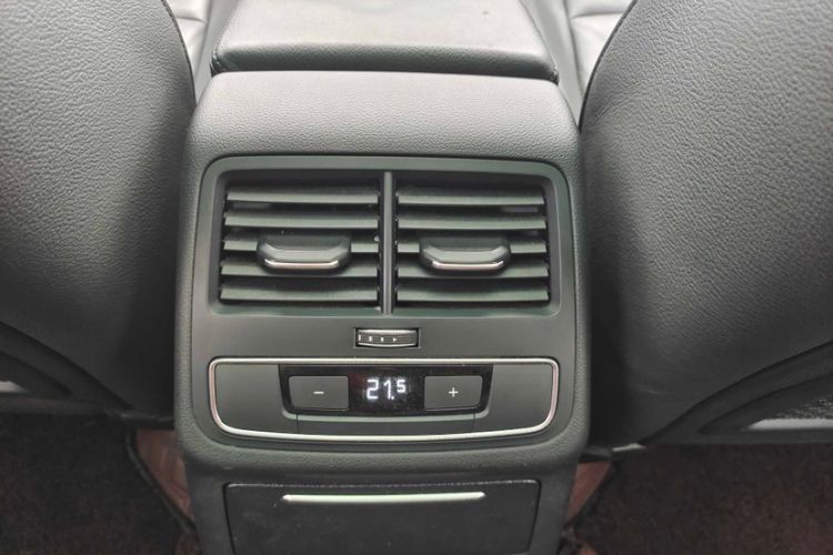 Used Audi A4L 2019 40 TFSI Fashion Edition China VI Emission Standard
