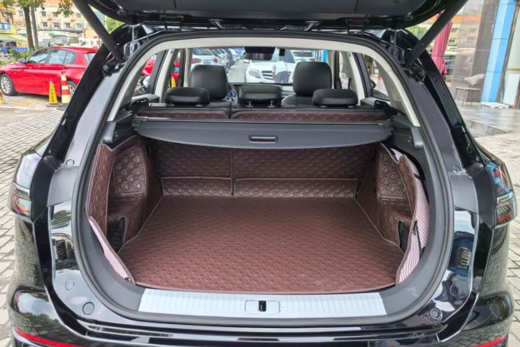 Used Hongqi HS5 2023 2.0T Four-Wheel Drive Flagship Pro Edition
