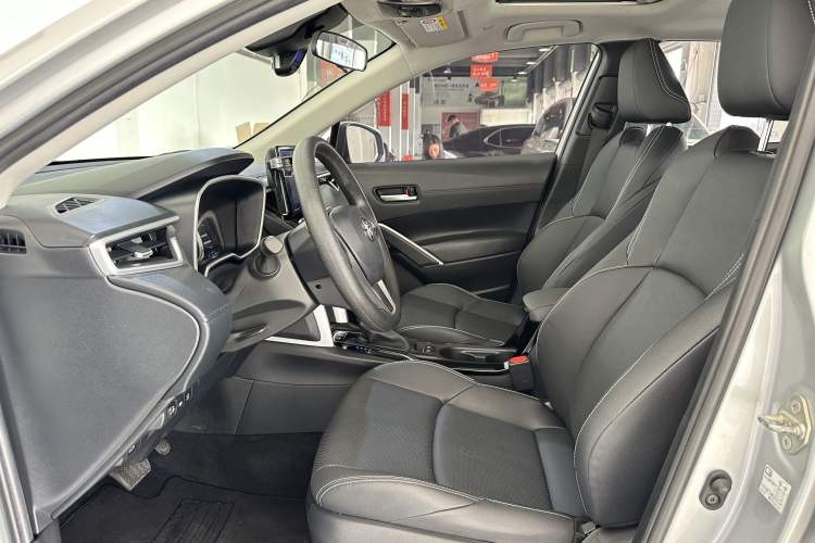 Used Toyota FRONTLANDER 2022 2.0L CVT Luxury PLUS Edition
