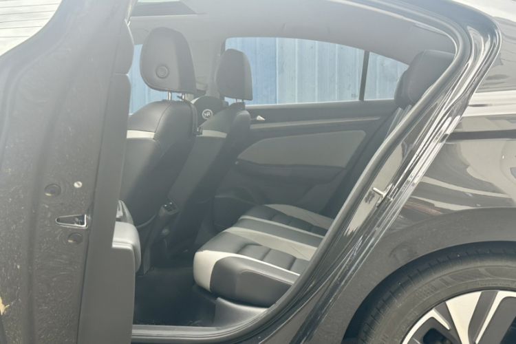 Used Volkswagen Bora 2023 280TSI DSG Prestige Edition
