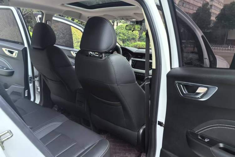 Used Geely Auto Vision X3 2020 1.5L CVT Luxury Model
