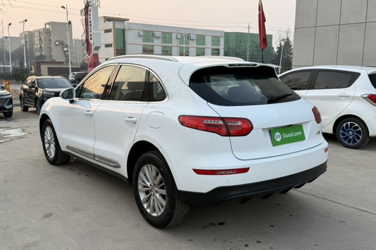 Used Zotye SR9 2017 2.0T Automatic Ultimate Road Edition
